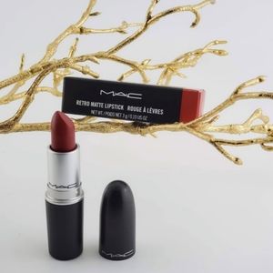 M.A.C Retro matte lipstick Ruby Woo #707